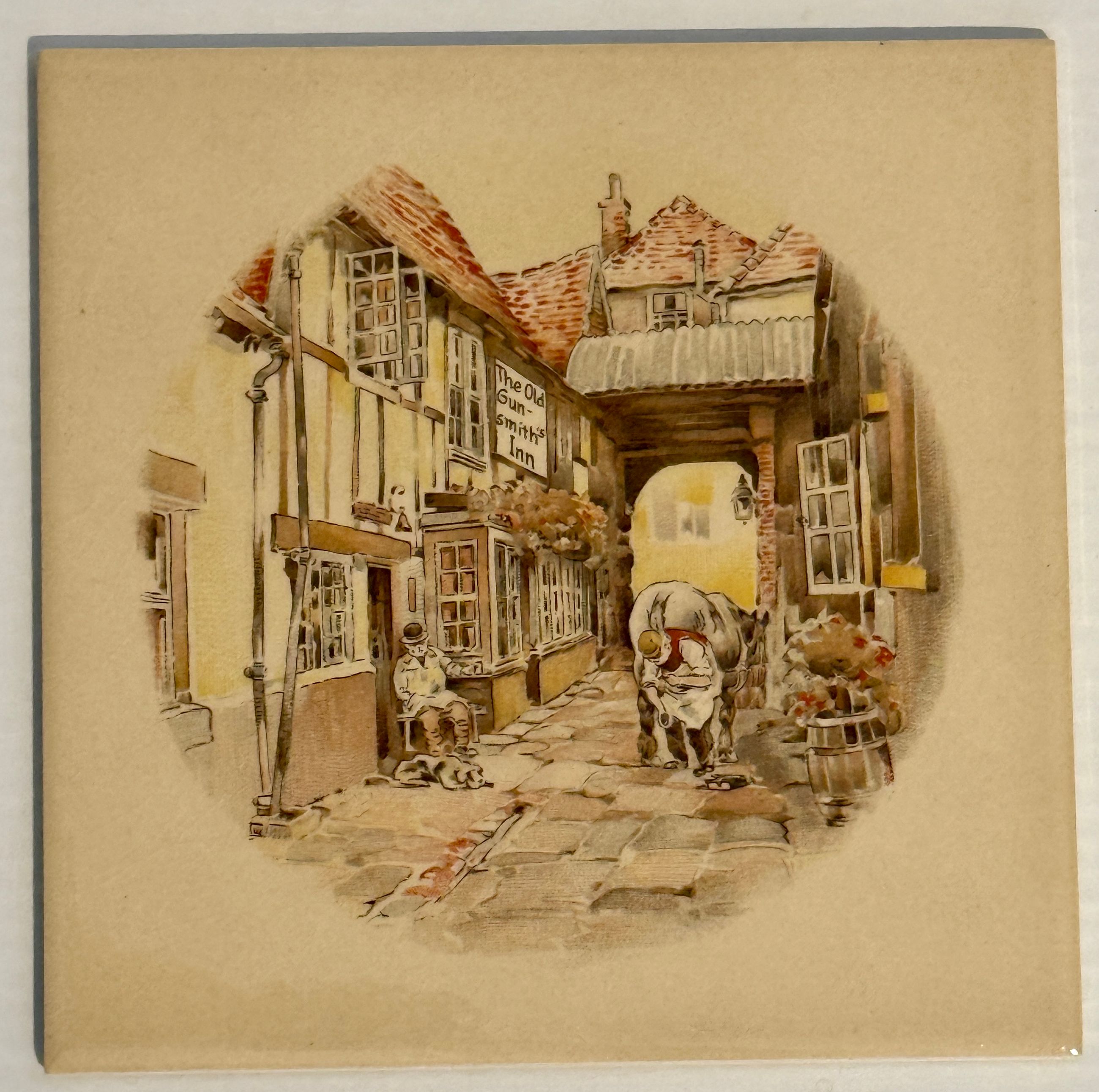 Historische Motivfliese mit Schmiedeszene vor dem Gasthaus „The Old Gun-smith’s Inn“, handkolorierte Malerei